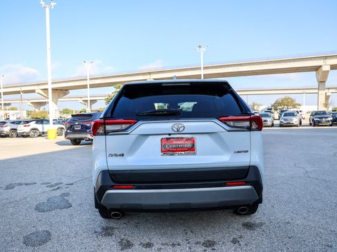 Certified 2025 Toyota RAV4 Limited FWD image 8