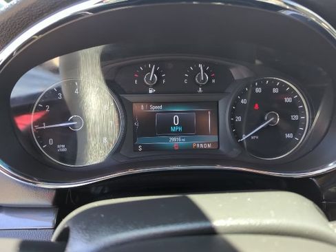 Used 2021 Buick Encore Preferred w/ Safety Package II AWD/4WD image 10