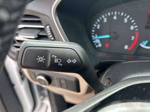 Used 2022 Ford Escape SEL image 27