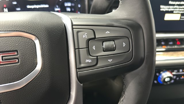 Used 2024 GMC Sierra 1500 SLE AWD/4WD image 14