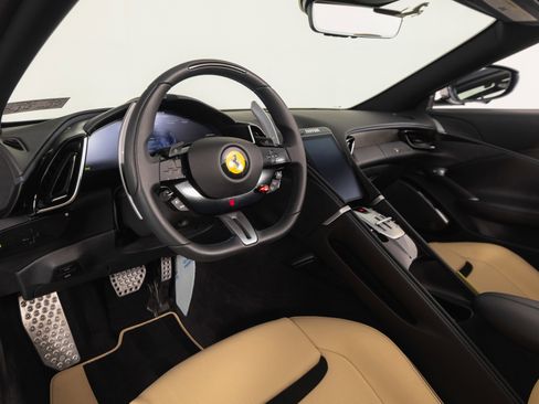 Certified 2025 Ferrari Roma Spider image 36