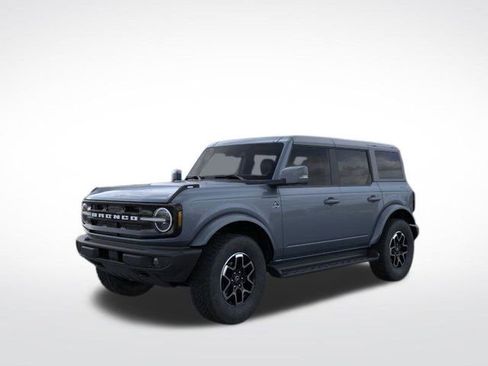New 2025 Ford Bronco Outer Banks image 1