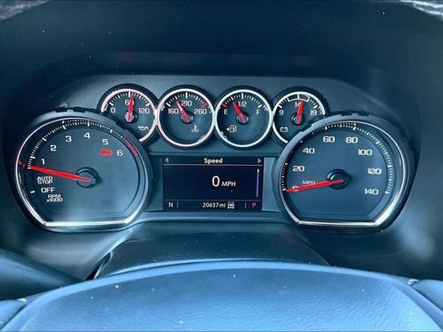 Used 2023 Chevrolet Suburban LS image 10