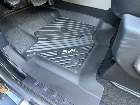 Used 2022 Ford F250 XLT w/ XLT Premium Package image 13