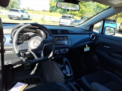 New 2025 Nissan Versa SV w/ Trunk Package FWD image 9