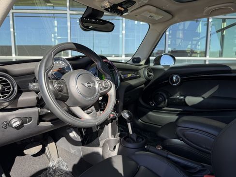 Used 2019 MINI Cooper S w/ Premium Package FWD image 28