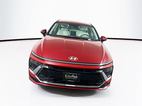 Used 2025 Hyundai Sonata SEL image 2