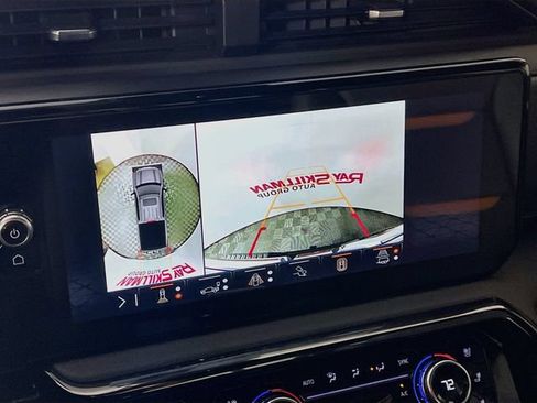 Used 2025 GMC Sierra 1500 AT4 w/ AT4 Premium Package AWD/4WD image 18