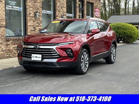 Used 2023 Chevrolet Blazer Premier AWD/4WD image 1