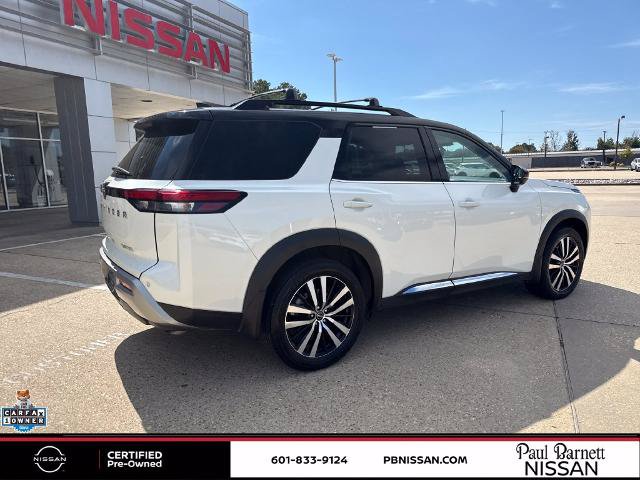 Certified 2024 Nissan Pathfinder Platinum w/ Cargo Package FWD image 4