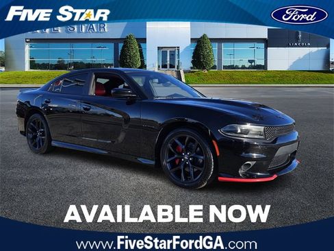 Used 2022 Dodge Charger R/T w/ Blacktop Package image 1