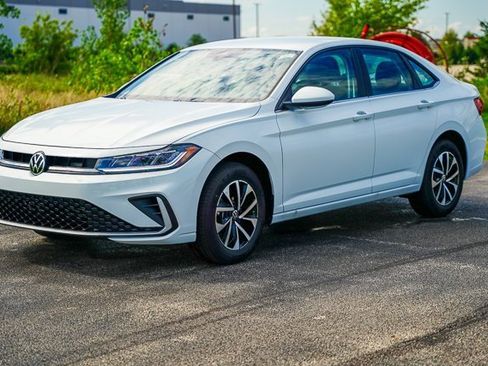 New 2025 Volkswagen Jetta S image 5