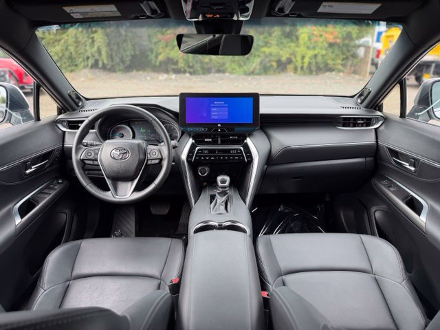 Used 2024 Toyota Venza XLE AWD/4WD image 20
