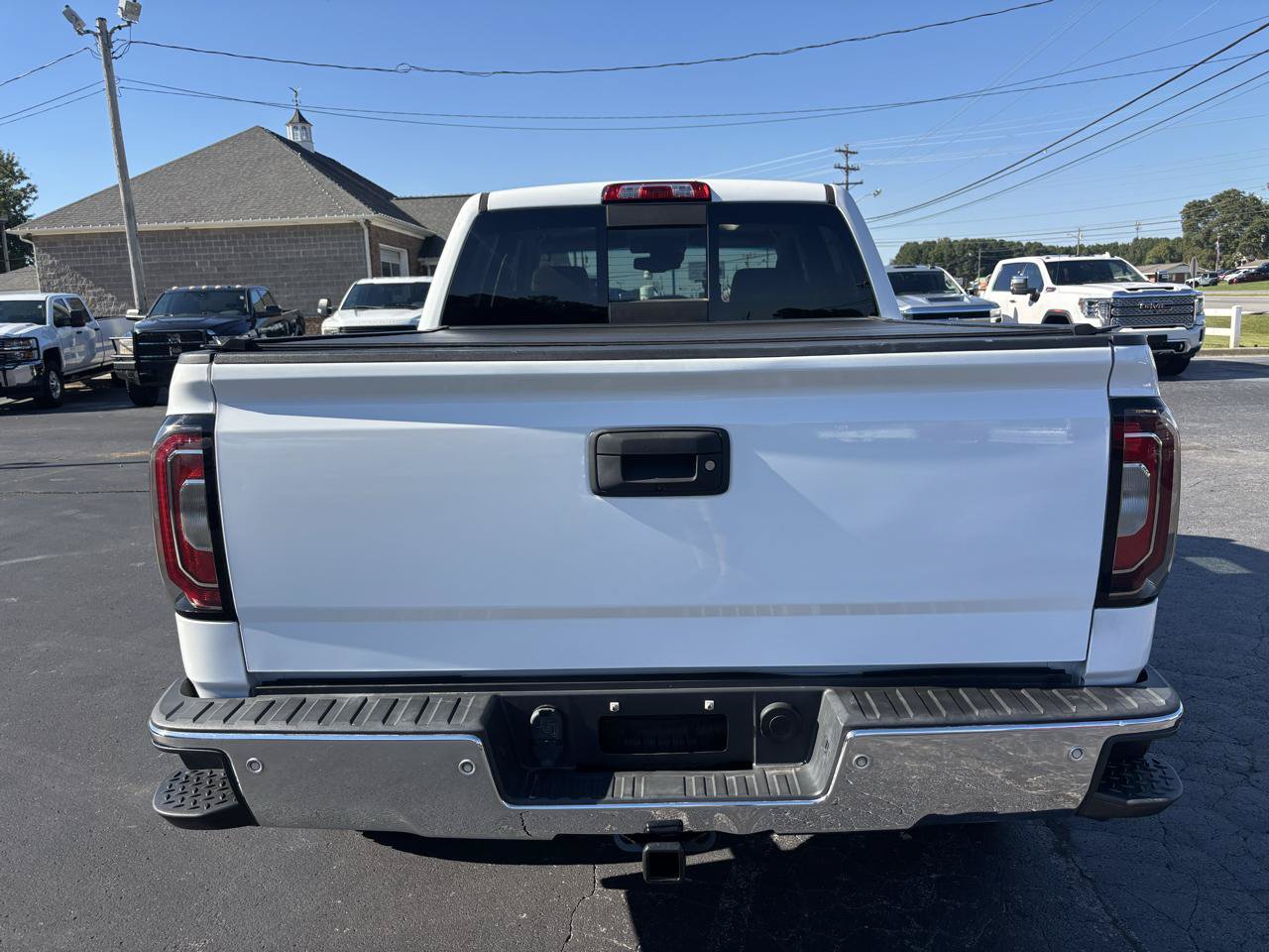 Used 2018 GMC Sierra 1500 SLT w/ Texas SLT Premium Package AWD/4WD image 6