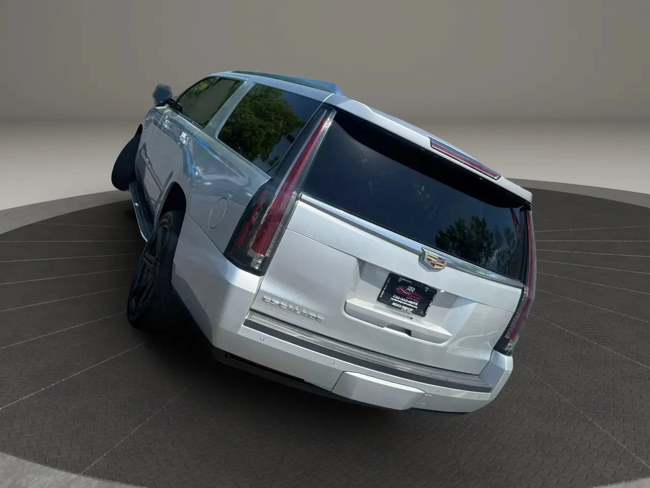 Used 2020 Cadillac Escalade ESV Luxury RWD image 71