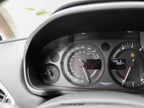 Used 2014 Aston Martin Vanquish Coupe image 37