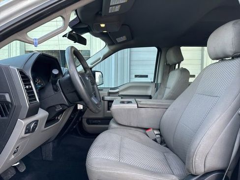 Used 2019 Ford F150 XLT w/ XTR Package image 23