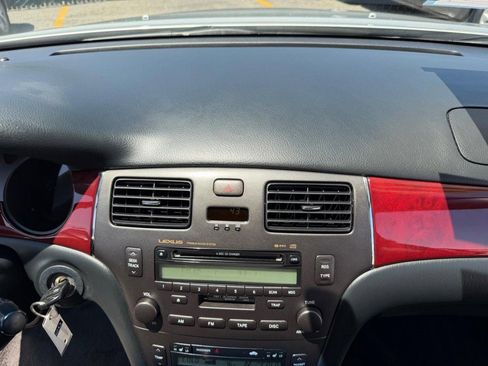 Used 2003 Lexus ES 330 FWD image 47