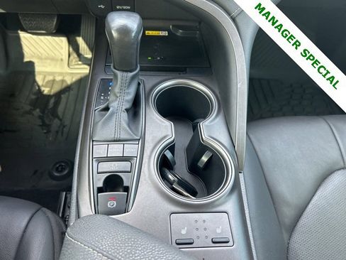 Used 2024 Toyota Camry XSE image 28