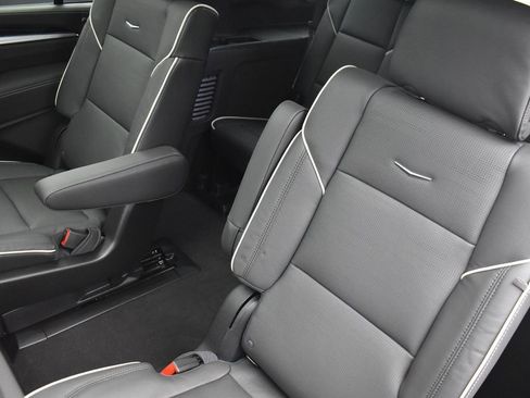 Certified 2026 Cadillac Escalade ESV Sport w/ Touring Package image 25