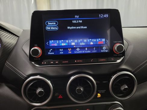 Used 2025 Nissan Sentra SV FWD image 19