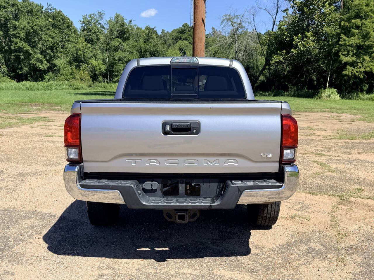 Used 2019 Toyota Tacoma SR5 RWD image 4