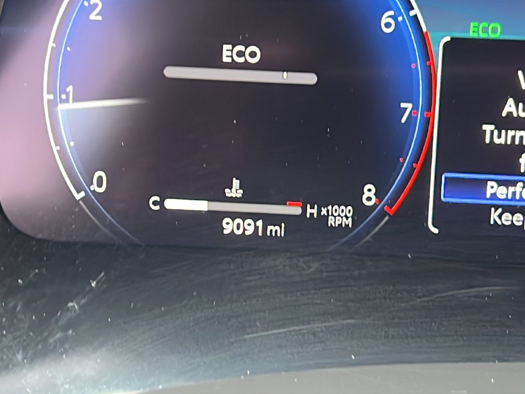 Used 2025 Toyota Highlander Limited FWD image 22