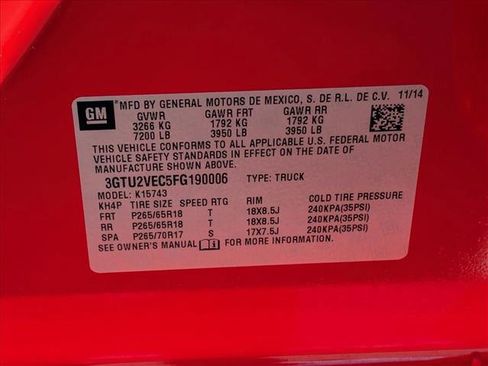 Used 2015 GMC Sierra 1500 SLT w/ Driver Alert Package AWD/4WD image 24