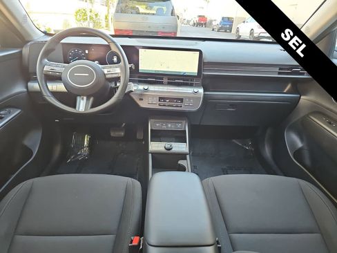 Certified 2024 Hyundai Kona SEL w/ Convenience Package image 14