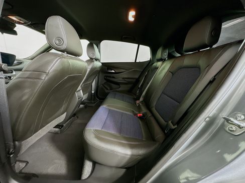 Used 2025 Buick Envista Preferred FWD image 26