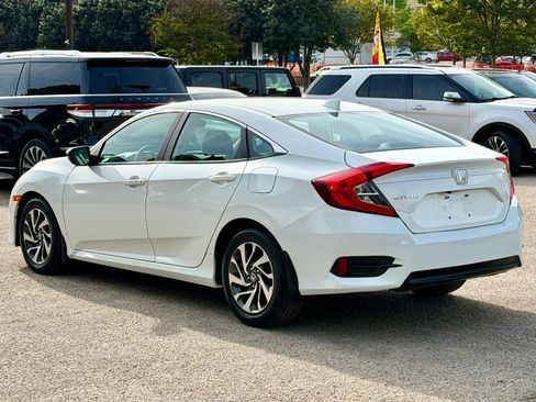 Used 2017 Honda Civic EX image 7