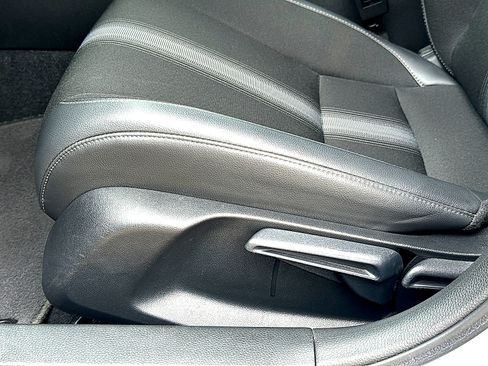 Used 2024 Honda Civic Sport image 15