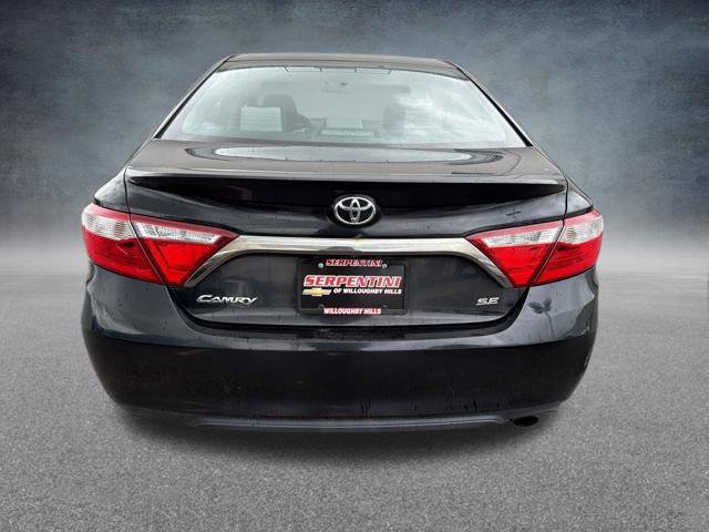 Used 2017 Toyota Camry SE FWD image 8