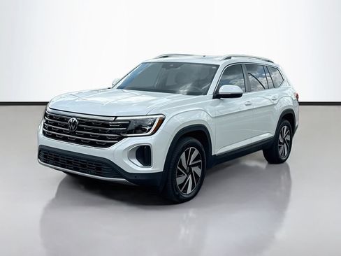 Used 2025 Volkswagen Atlas SEL AWD/4WD image 3