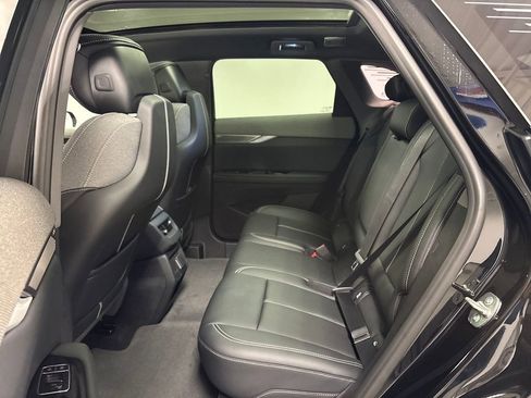 New 2026 Cadillac Optiq Sport 1 image 32