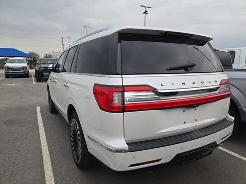 Used 2018 Lincoln Navigator Black Label image 2