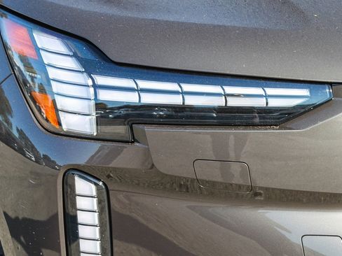 New 2025 Volvo EX90 Ultra w/ Protection Package Premier image 4