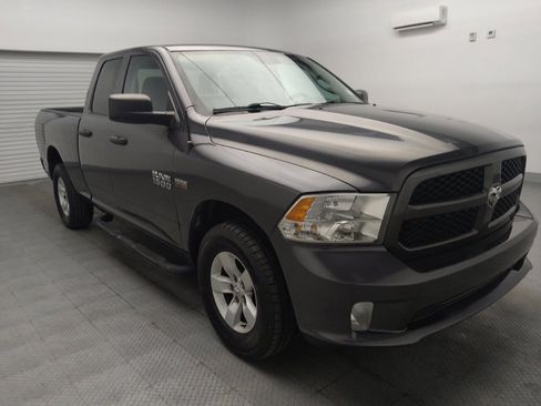 Used 2018 RAM 1500 Express AWD/4WD image 13
