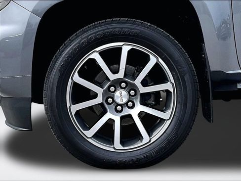 Used 2021 GMC Canyon Denali AWD/4WD image 10