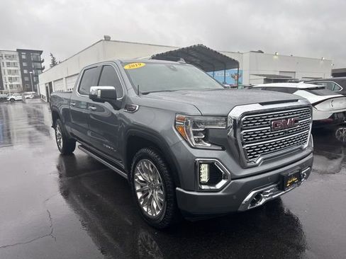 Used 2019 GMC Sierra 1500 Denali w/ Denali Ultimate Package image 3