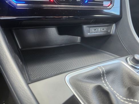 New 2025 Volkswagen Jetta Sport image 10