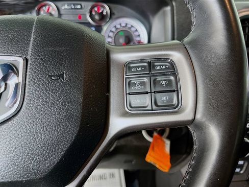 Used 2022 RAM 1500 Warlock AWD/4WD image 17