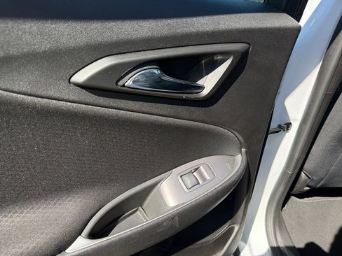 Used 2025 Chevrolet Malibu LT FWD image 23