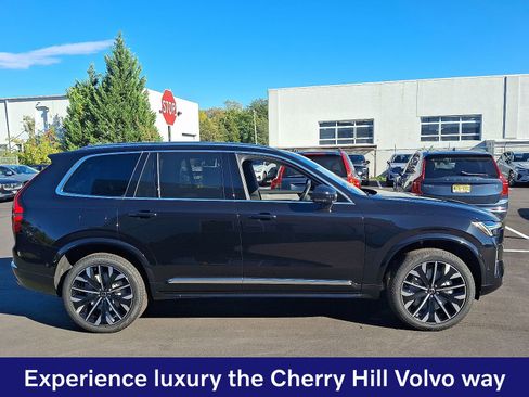 New 2026 Volvo XC90 B6 Ultra w/ Protection Package AWD/4WD image 8