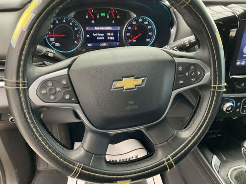 Used 2023 Chevrolet Traverse LT w/ LT Premium Package AWD/4WD image 27