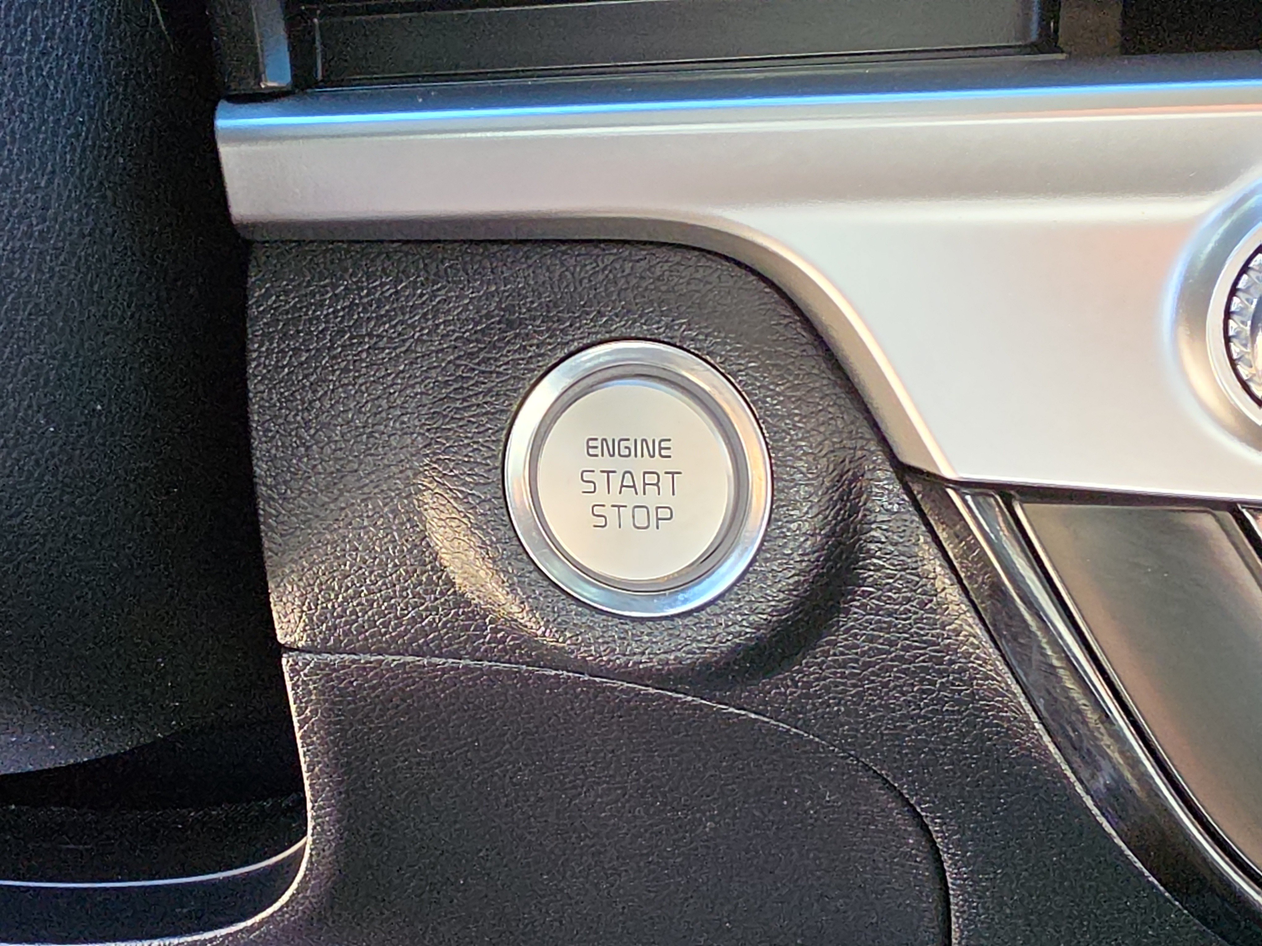 Certified 2023 Kia Telluride LX FWD image 26