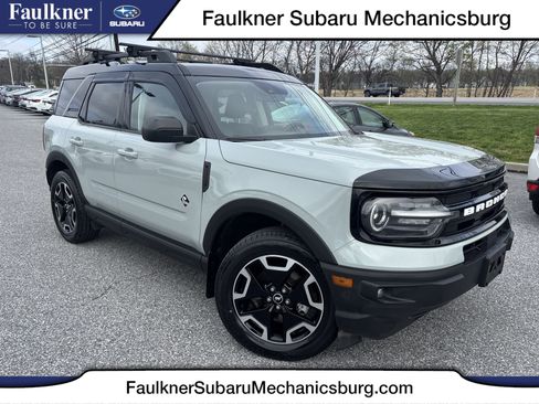 Used 2022 Ford Bronco Sport Outer Banks w/ Tech Package image 1