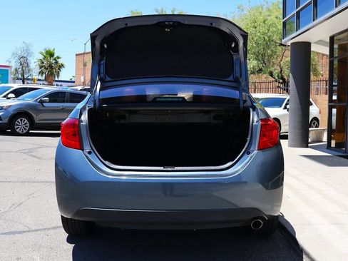 Used 2017 Toyota Corolla SE w/ SE Premium Package FWD image 22