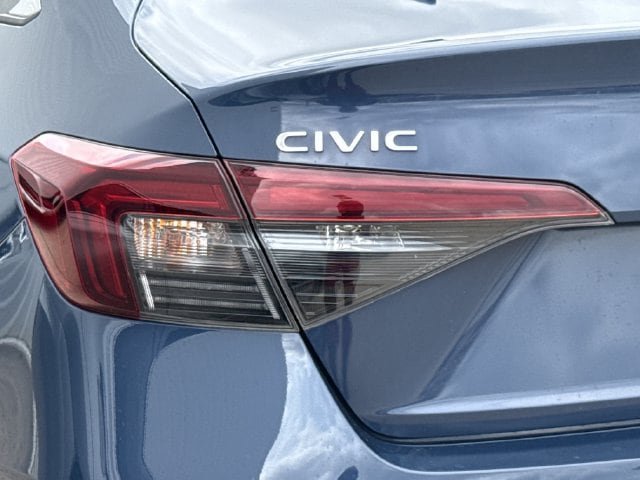 Used 2025 Honda Civic LX image 6