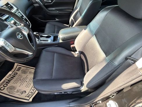 Used 2018 Nissan Altima 2.5 SR FWD image 17